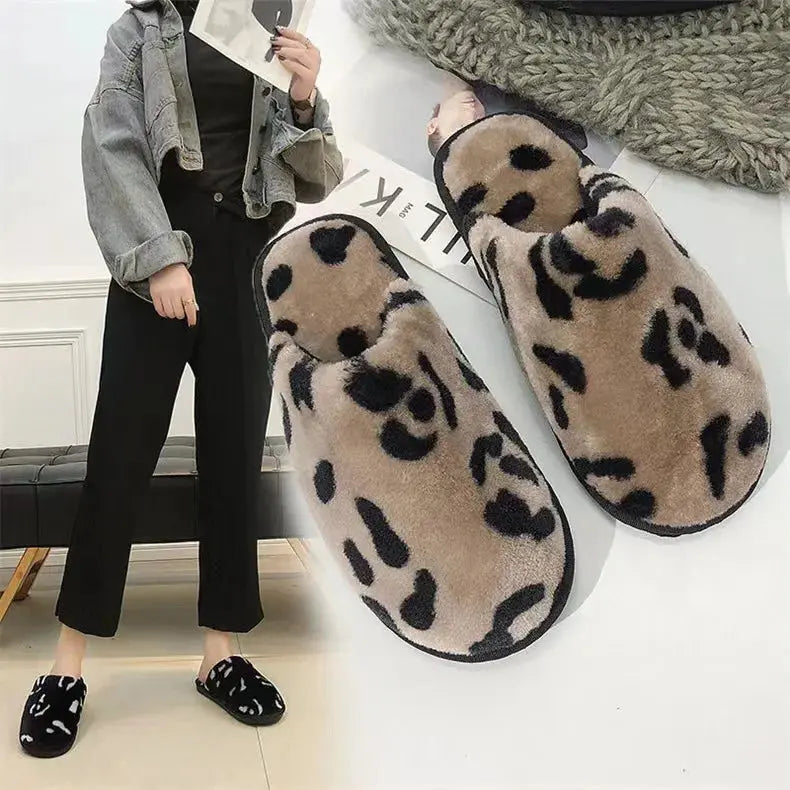 Pantoufle d'hiver à semelle souple pour femmes en peluche