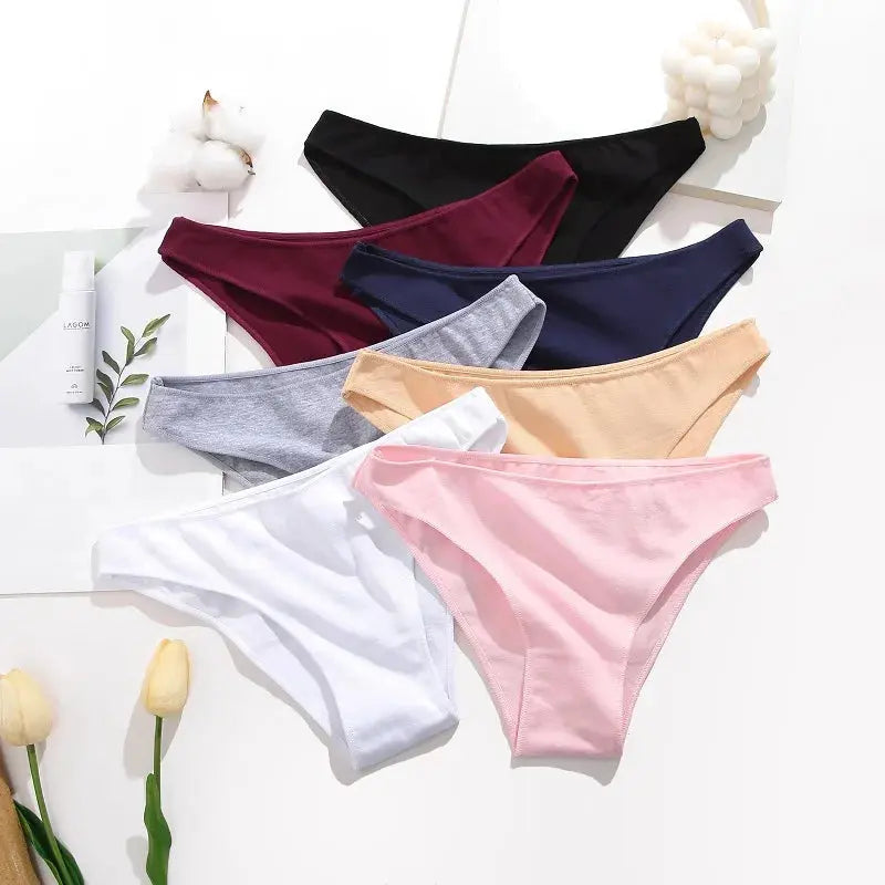 Lot de 04 culottes coton sans couture