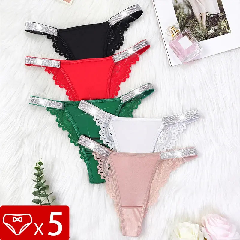 Lot de 05 pièces culotte string broderie taille basse