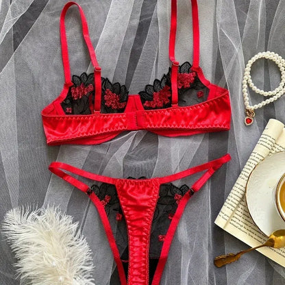 Ensemble Lingerie deux pièces brodée florale Lingeries et Accessoires Annie