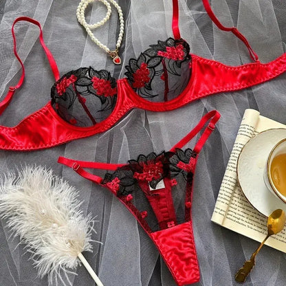 Ensemble Lingerie deux pièces brodée florale Lingeries et Accessoires Annie