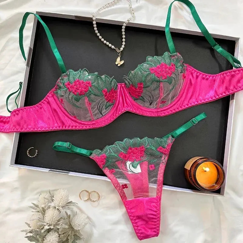 Ensemble Lingerie deux pièces brodée florale Lingeries et Accessoires Annie