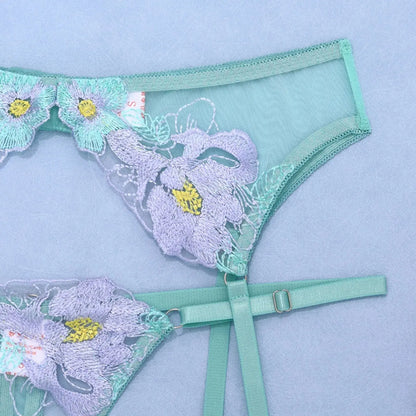 Ensemble lingeries érotique trois pièces-dentelle Lingeries et Accessoires Annie