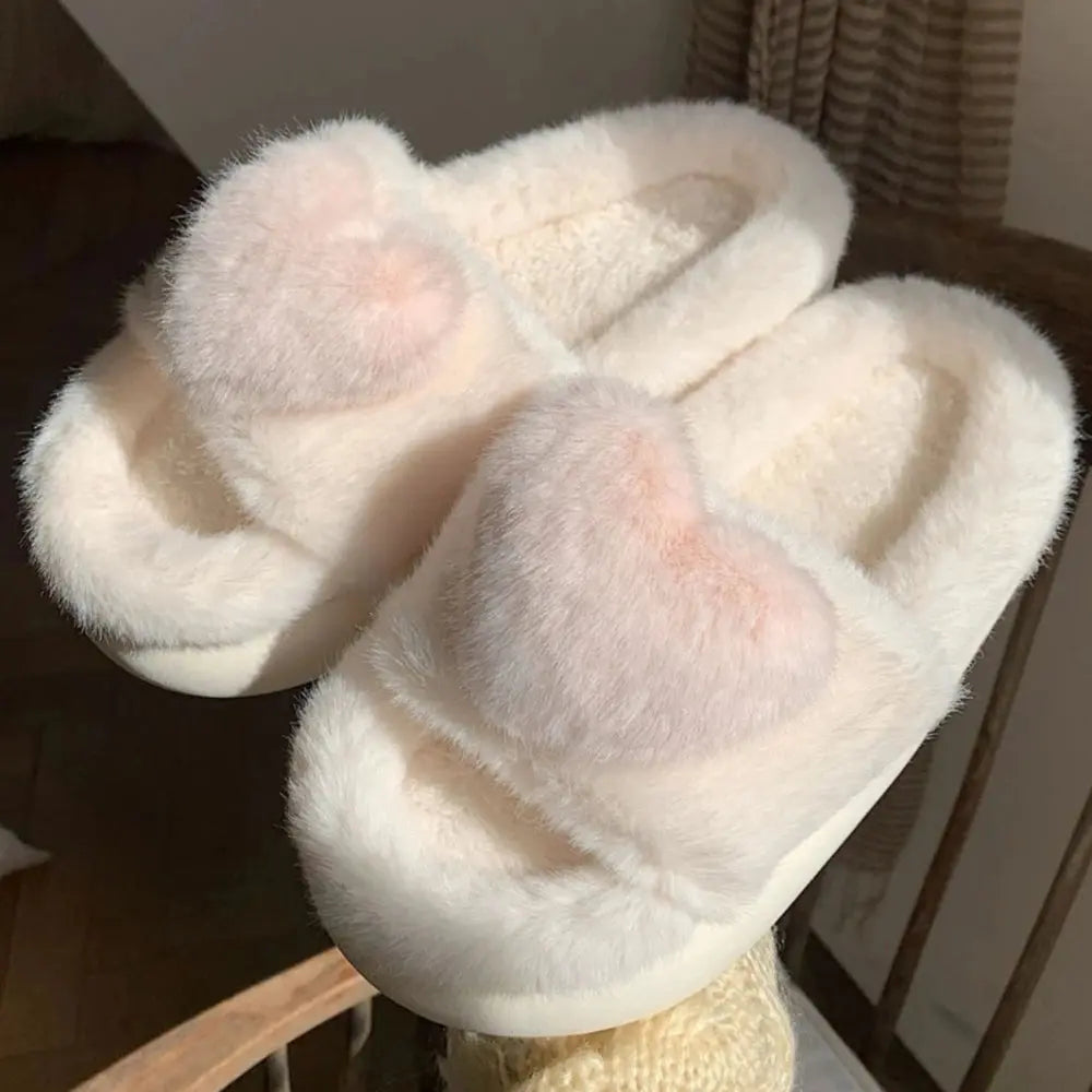Pantoufles d'amour tridimensionnelles à bande unique
