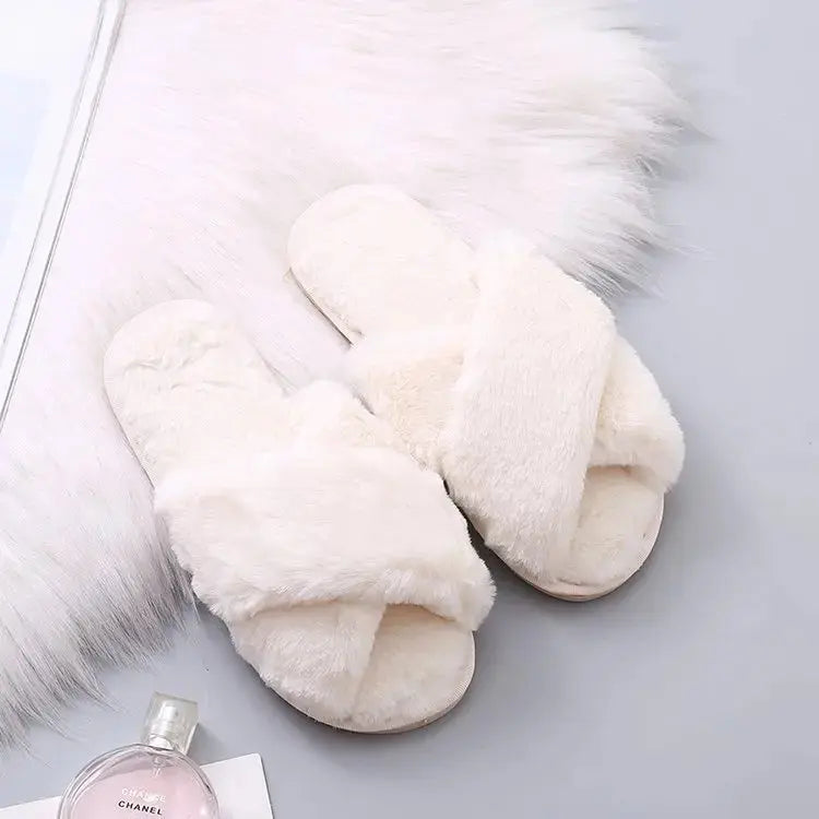 Pantoufles en fourrure pour femmes, nouveau Design d'hiver Boutique de Lingeries et Accessoires Annie