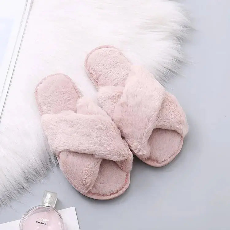 Pantoufles en fourrure pour femmes, nouveau Design d'hiver Boutique de Lingeries et Accessoires Annie