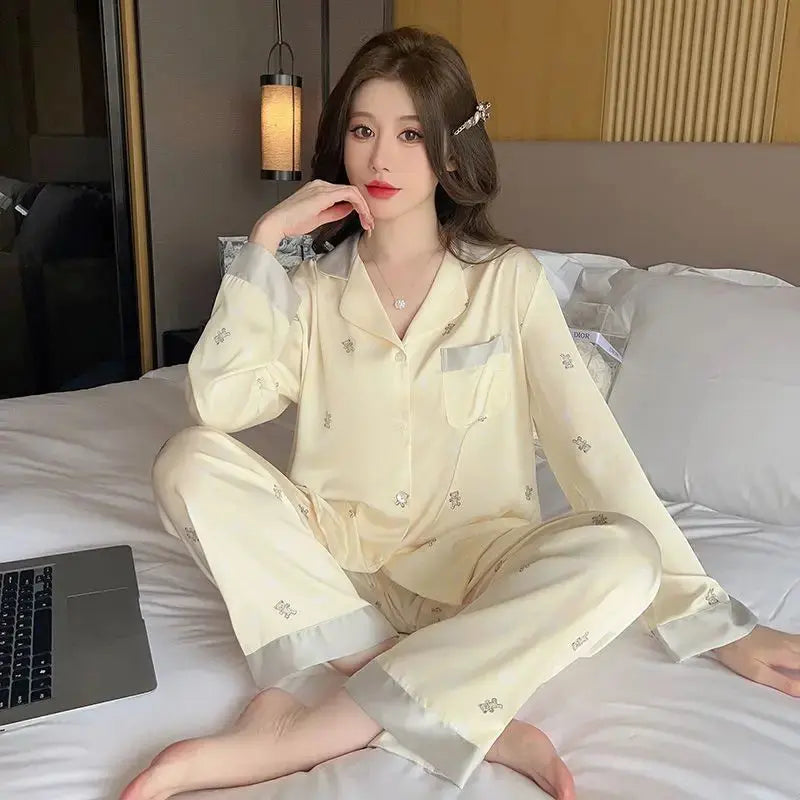Pyjama à manches longues boutonné pour femmes, soie glacée