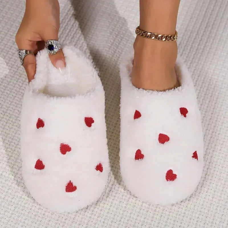 Pantoufles d'hiver en forme de cœur pour femmes