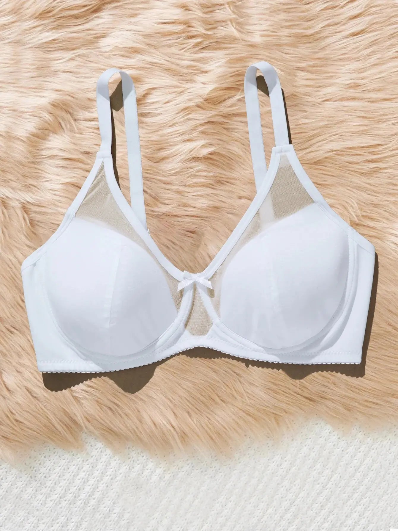 Soutien-gorge grande taille avec nœud en maille respirante