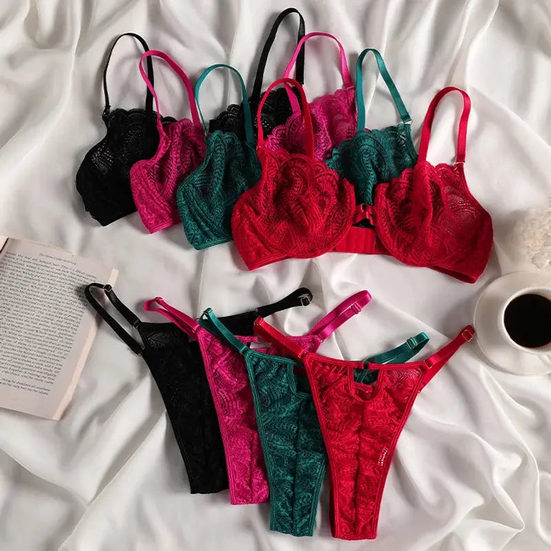Ensemble deux pieces de Lingerie romantique en dentelle