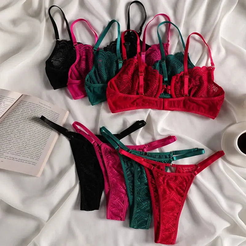 Ensemble deux pieces de Lingerie romantique en dentelle