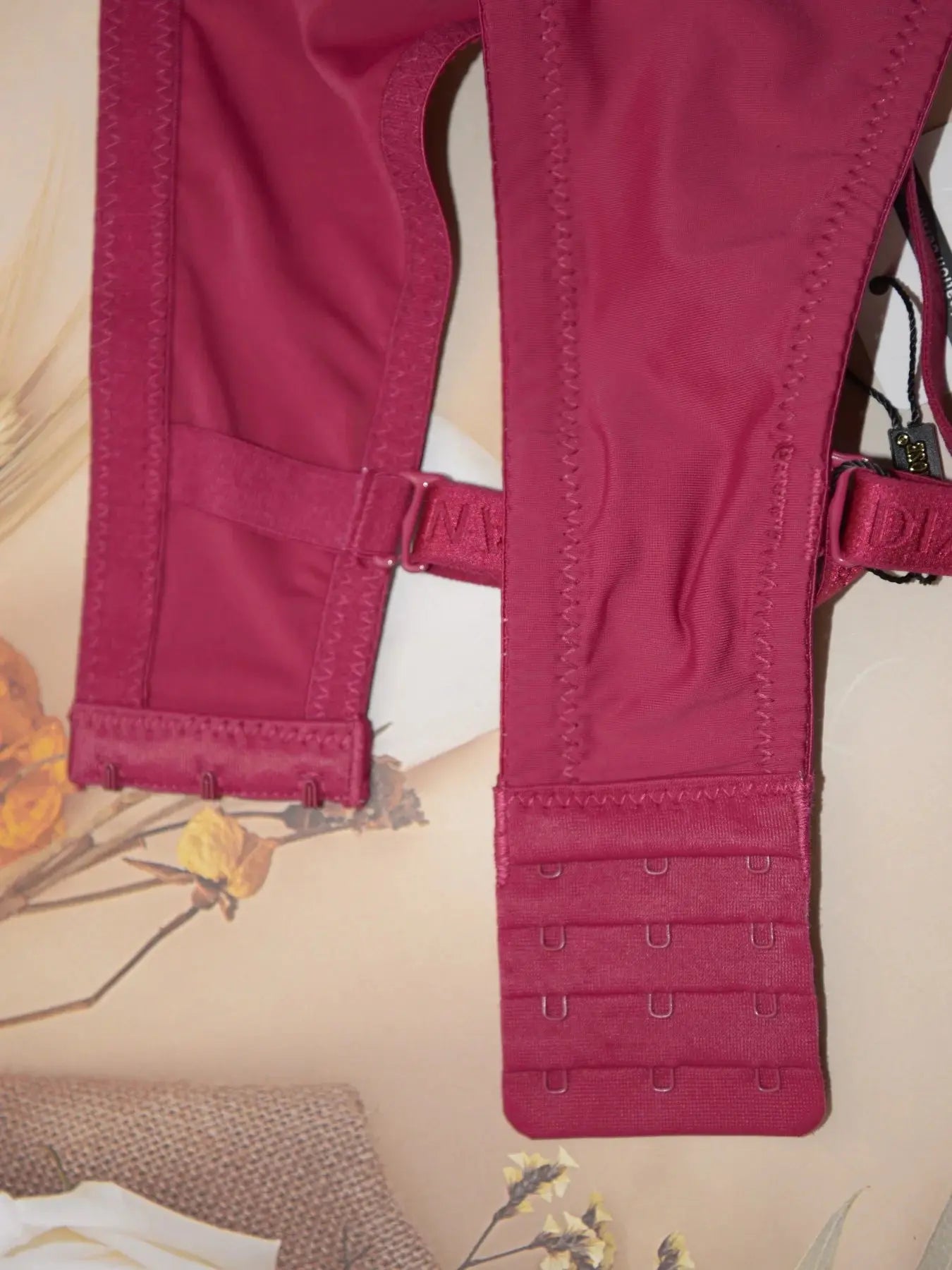 soutien-gorge Sexy rassemblé avec armatures bonnet D