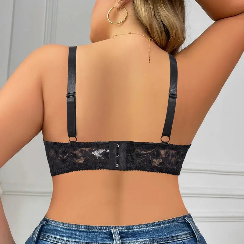 Soutien-gorge en dentelle à armatures pour femme - Grande taille.